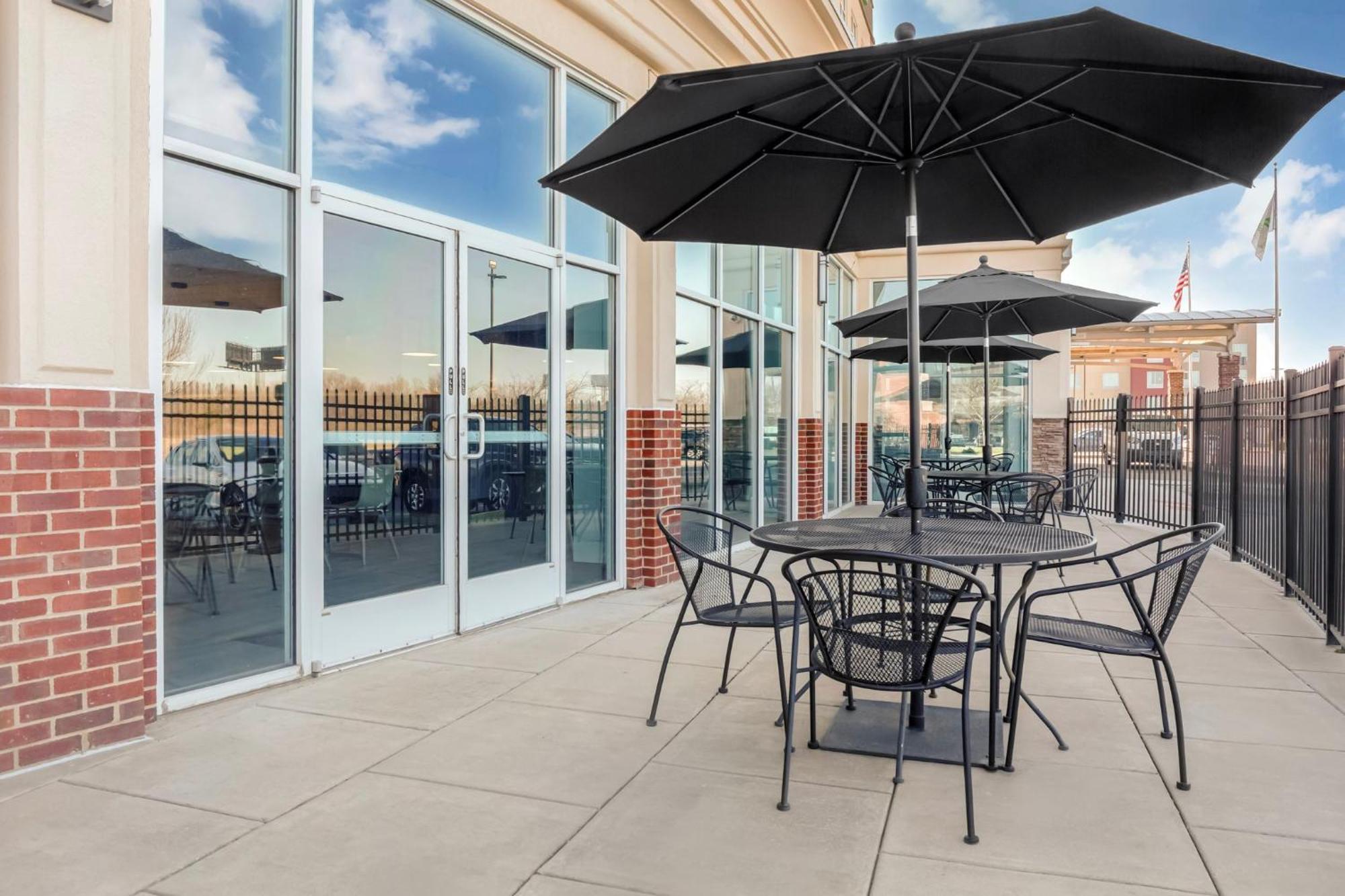 Holiday Inn Louisville Airport South By Ihg Экстерьер фото