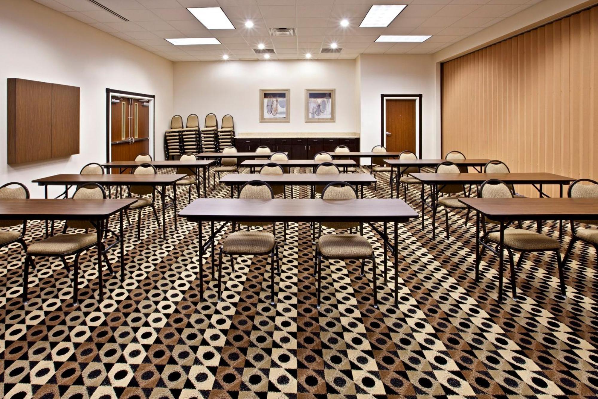 Holiday Inn Louisville Airport South By Ihg Экстерьер фото